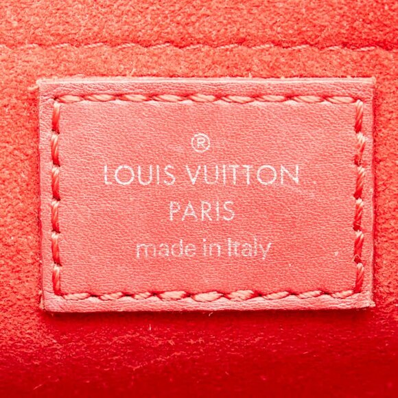 LOUIS VUITTON Red Leather Shoulder Bag - Picture 8 of 10